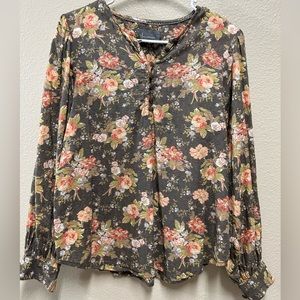 Anthropologie blouse, light weight, puffy sleeves.